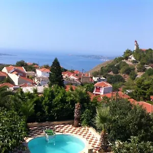 Old Olive House Villa Kourouklata
